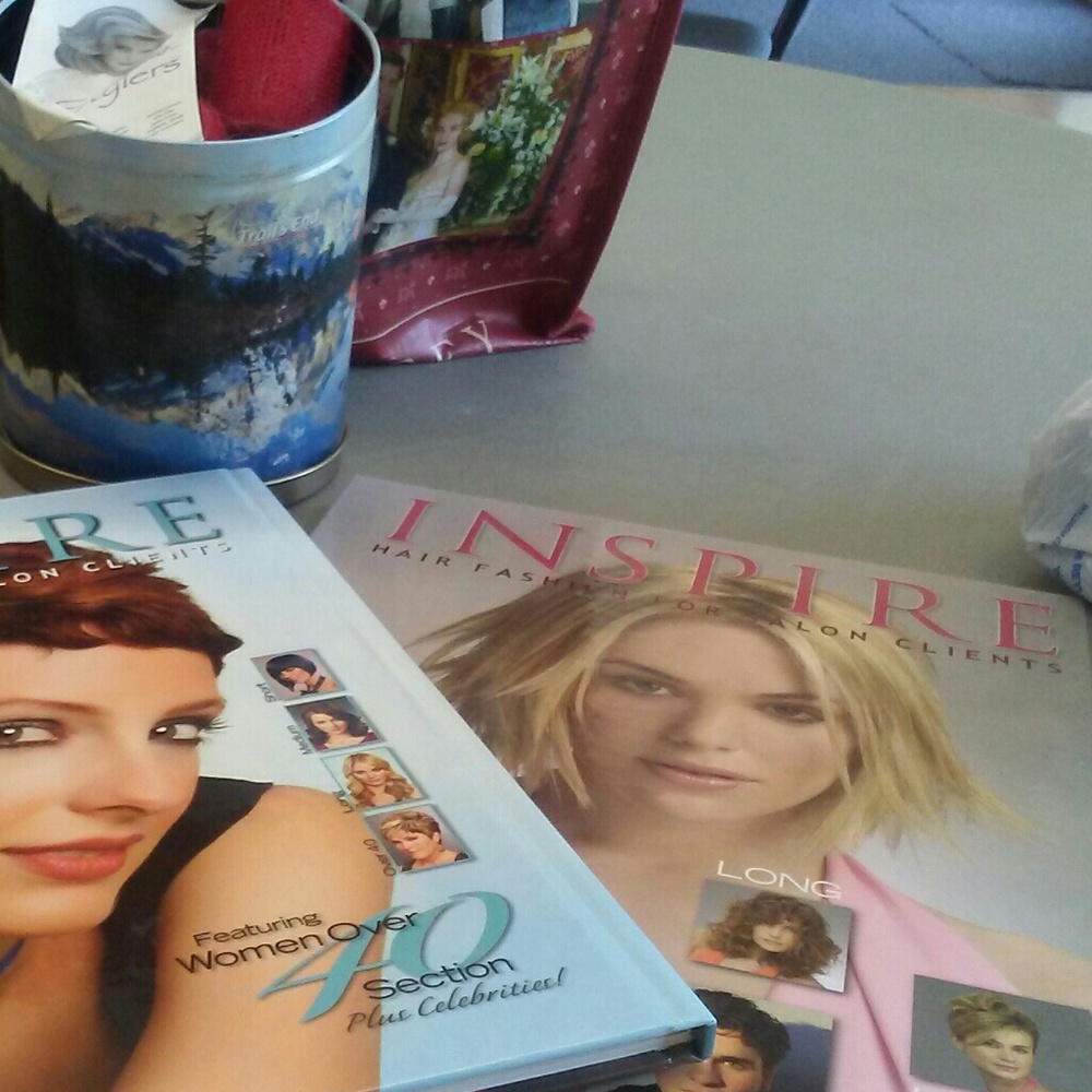 Hair style book's and curlers